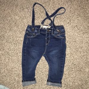 4 pairs of ZARA pants 9-12M BUNDLE